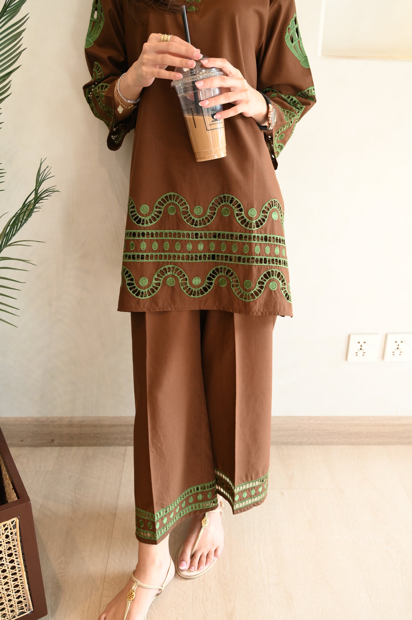 Deena Brown Set