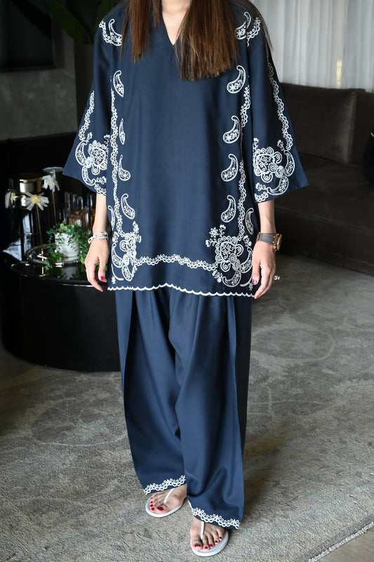 Nikasha Navy Set
